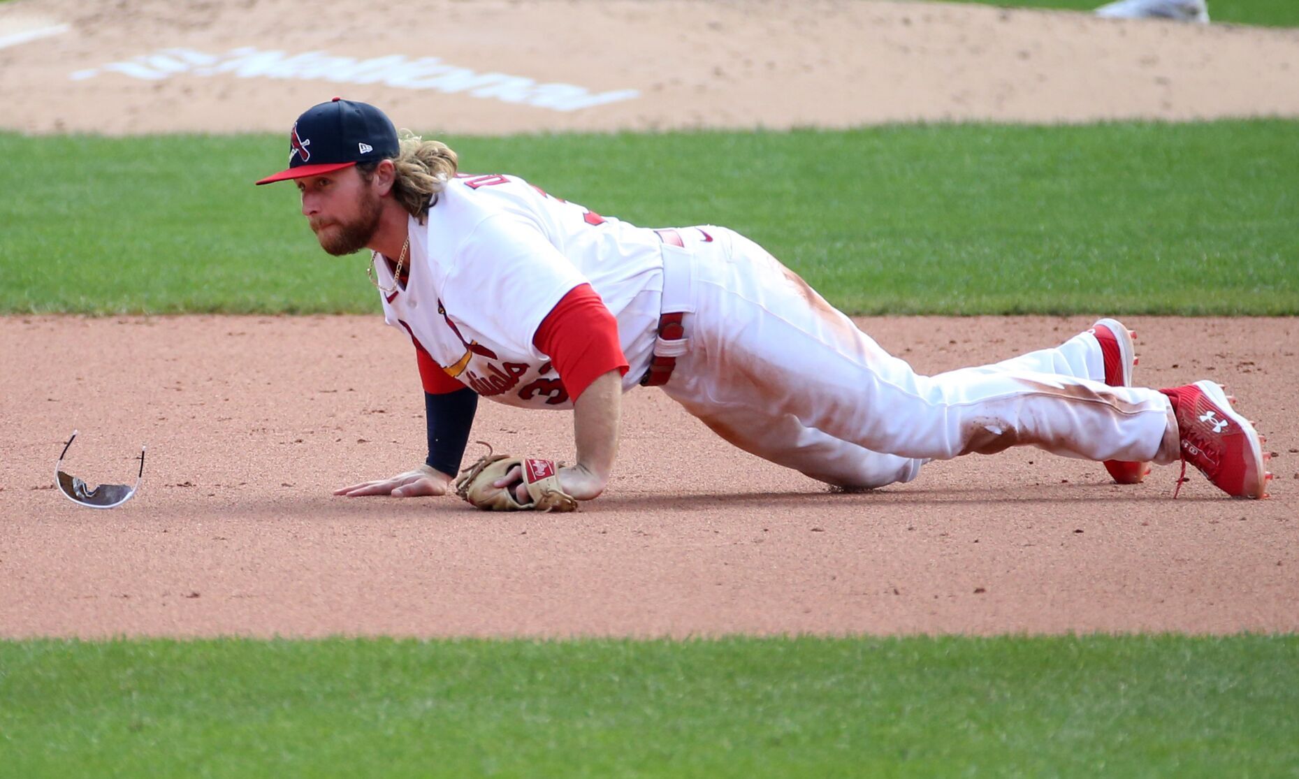 Pujols stays at 698, Reds beat Cards 3-0